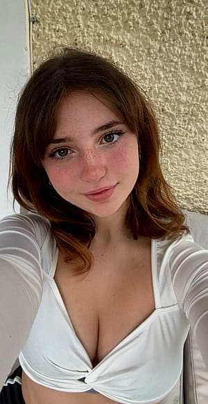 f18 am i hot? be honest'