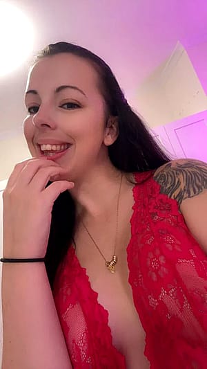 I think I'm gorgeous the way I am, you know. What are your thoughts?'