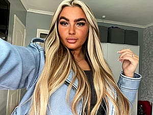 Just flexing my pouty lips'
