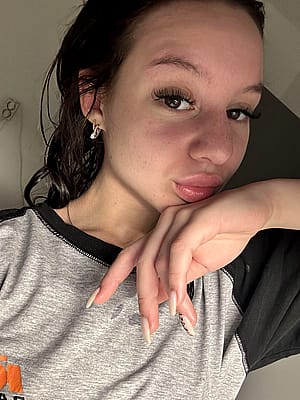 Barefaced beauty'