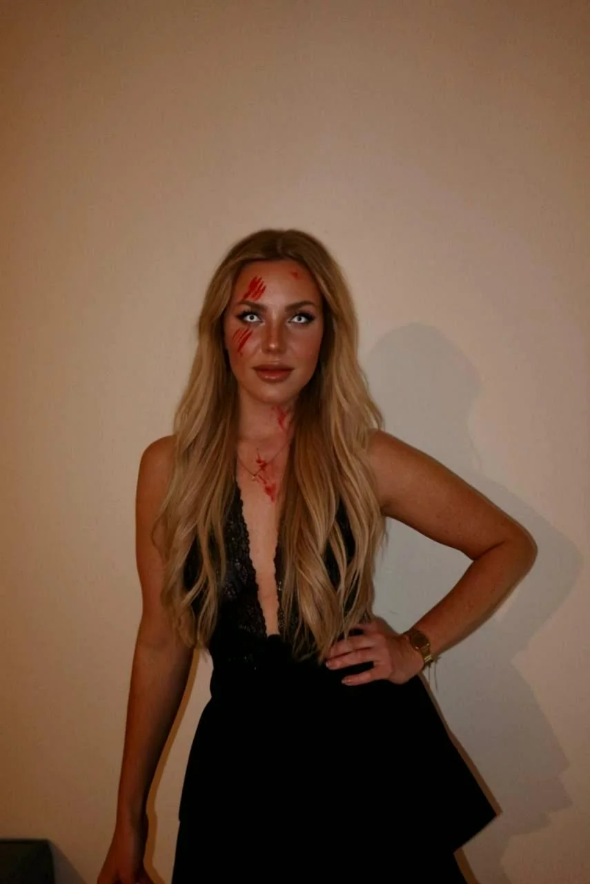Feeling classy with this look picture 1 of 1