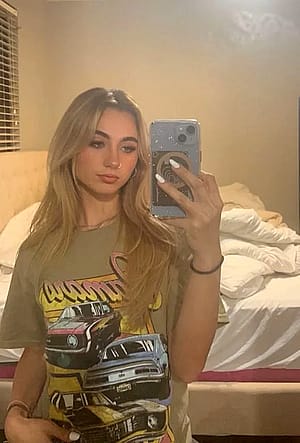 simple and pretty, do you think im hot? f19'