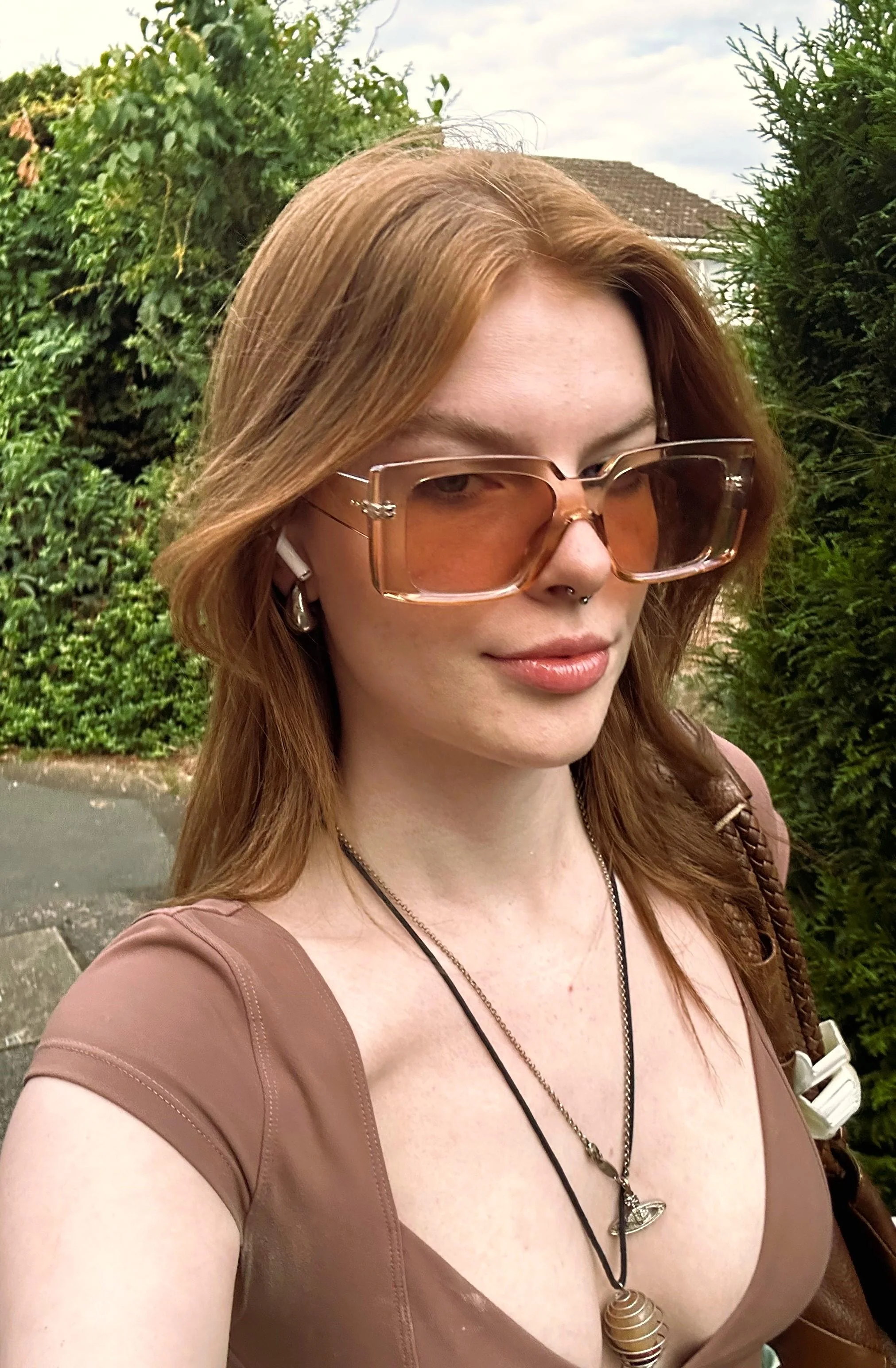 classy and a little sexy picture 1 of 1