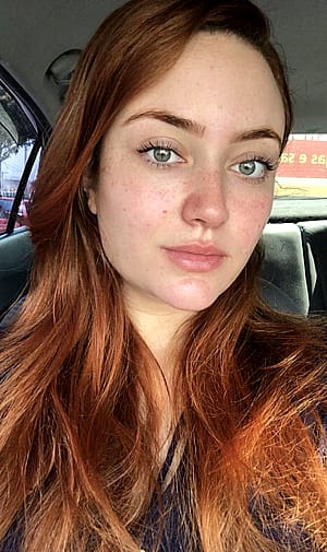 Do you like natural selfies?'