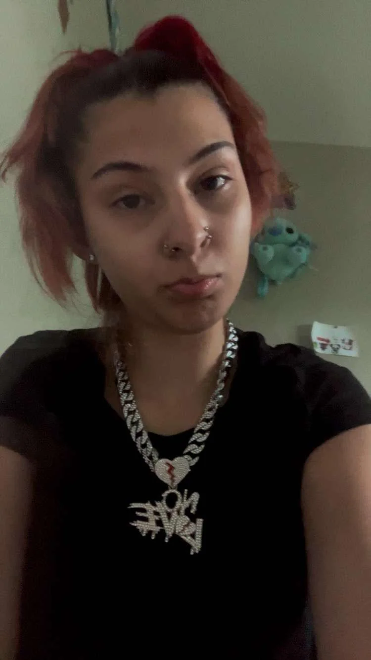 Am I pretty or fine? picture 1 of 1