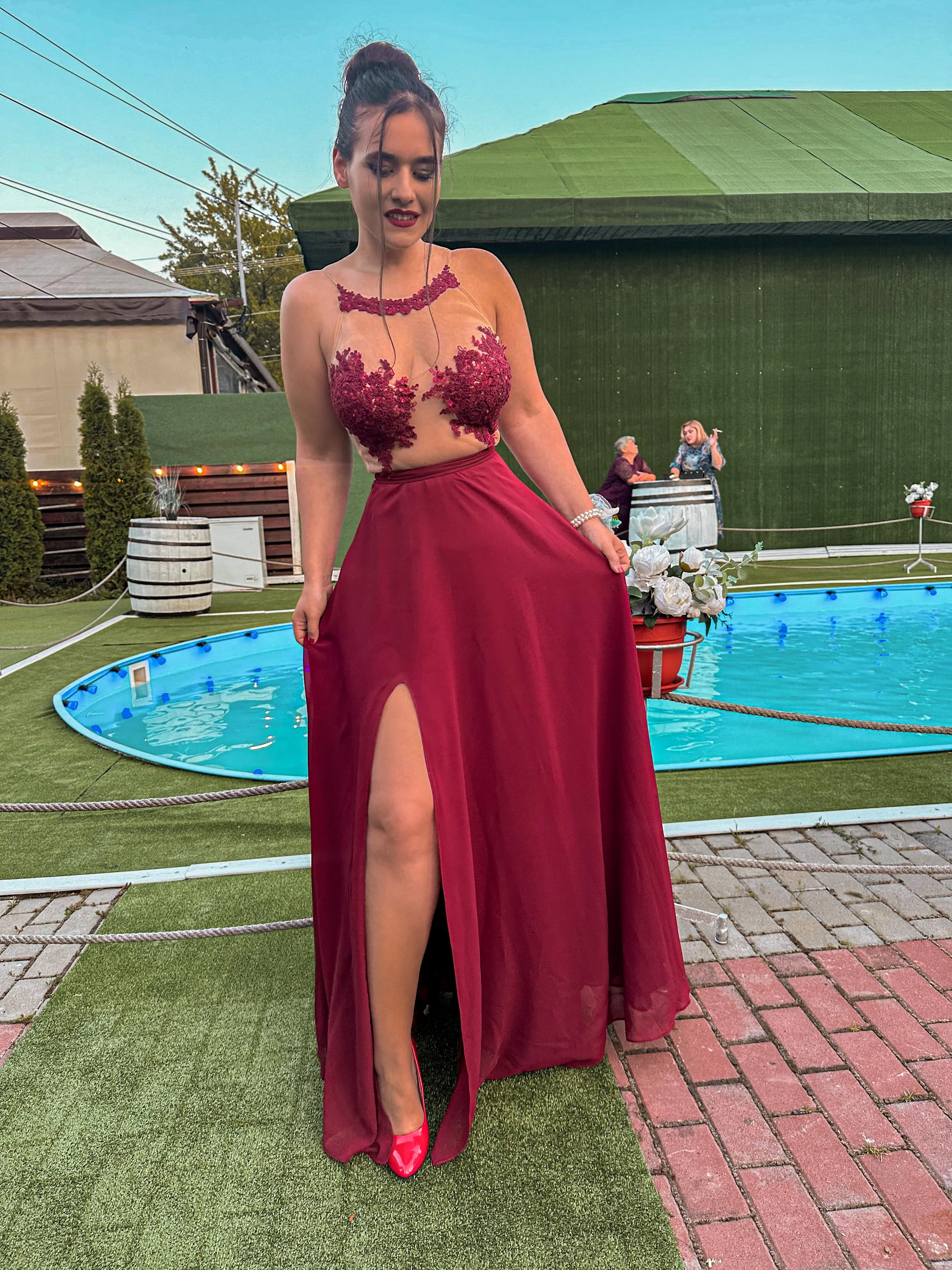 me at a weeding party picture 1 of 1