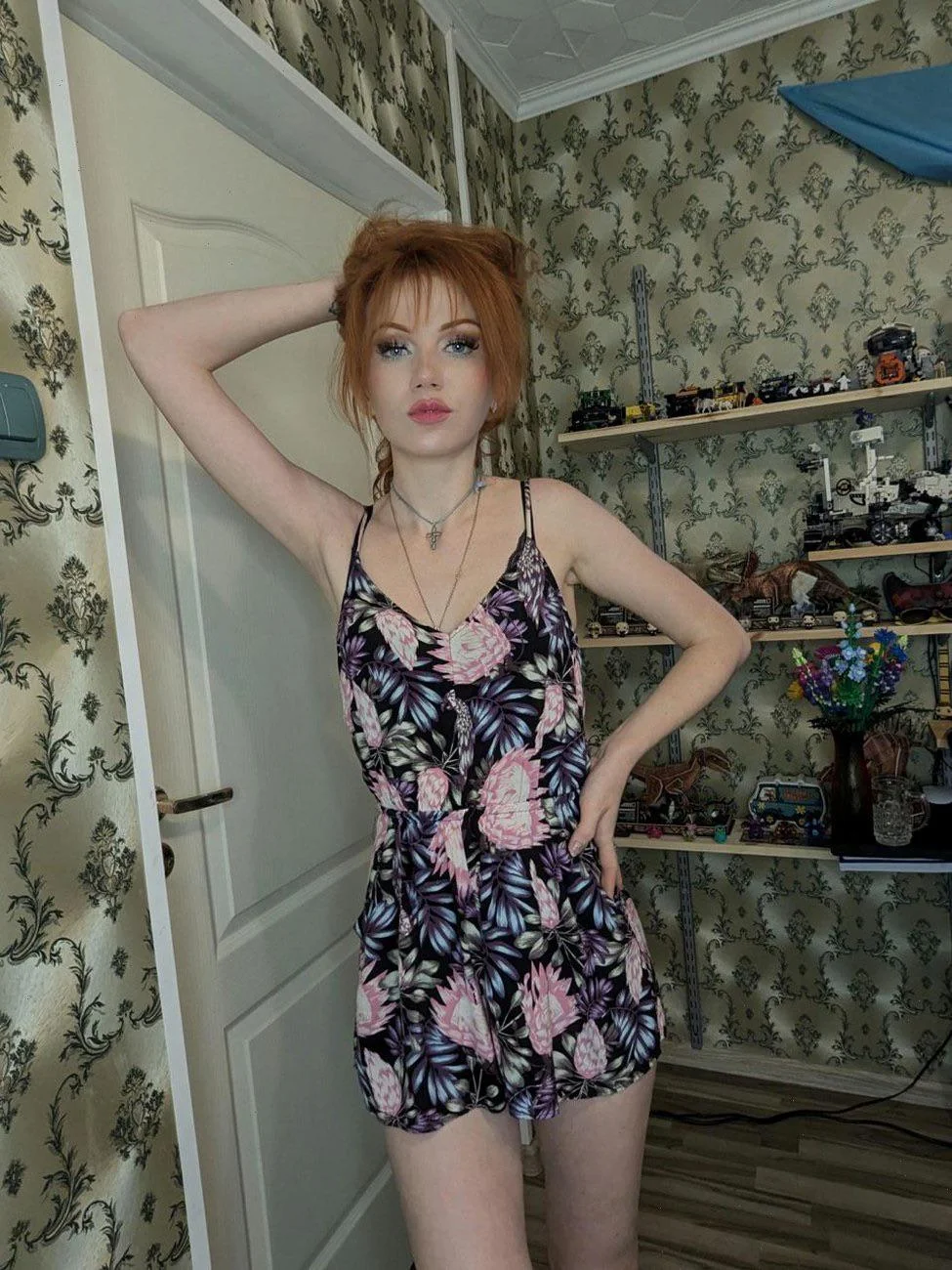 i wish i could reach the top shelf without needing a stool picture 1 of 1