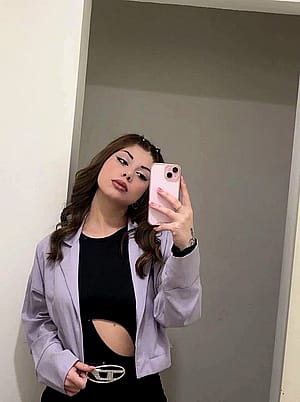 Just your friendly neighborhood college girl who’s up for a study session'