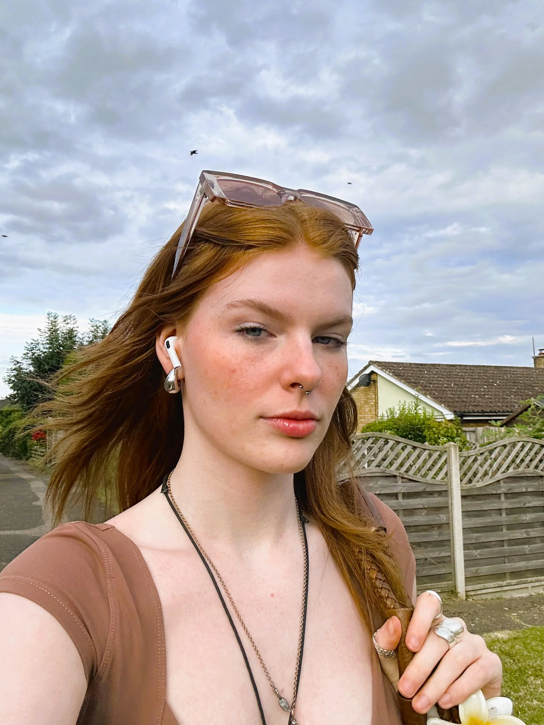 Do I look hot? F19 picture 1 of 1