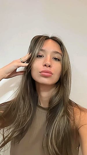 be honest am i sexy'
