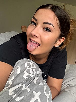 Am I the type of teen you'd date? <3 F19'