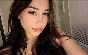 am i hot? be honest'