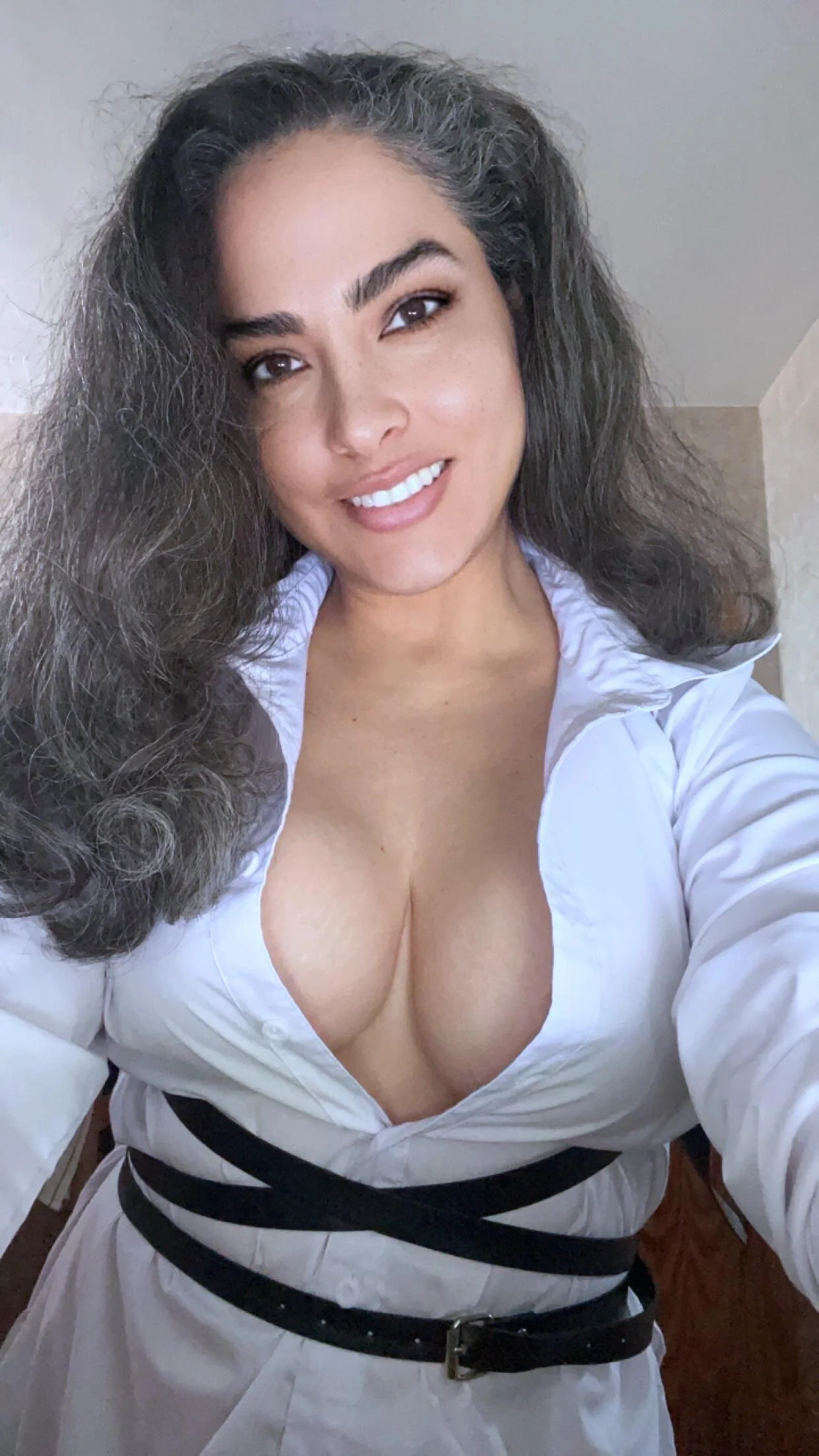 Do I still look classy for you? picture 1 of 1