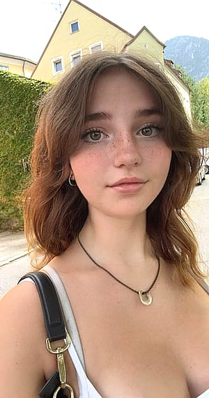 not sure if my look is as pretty as i imagine'