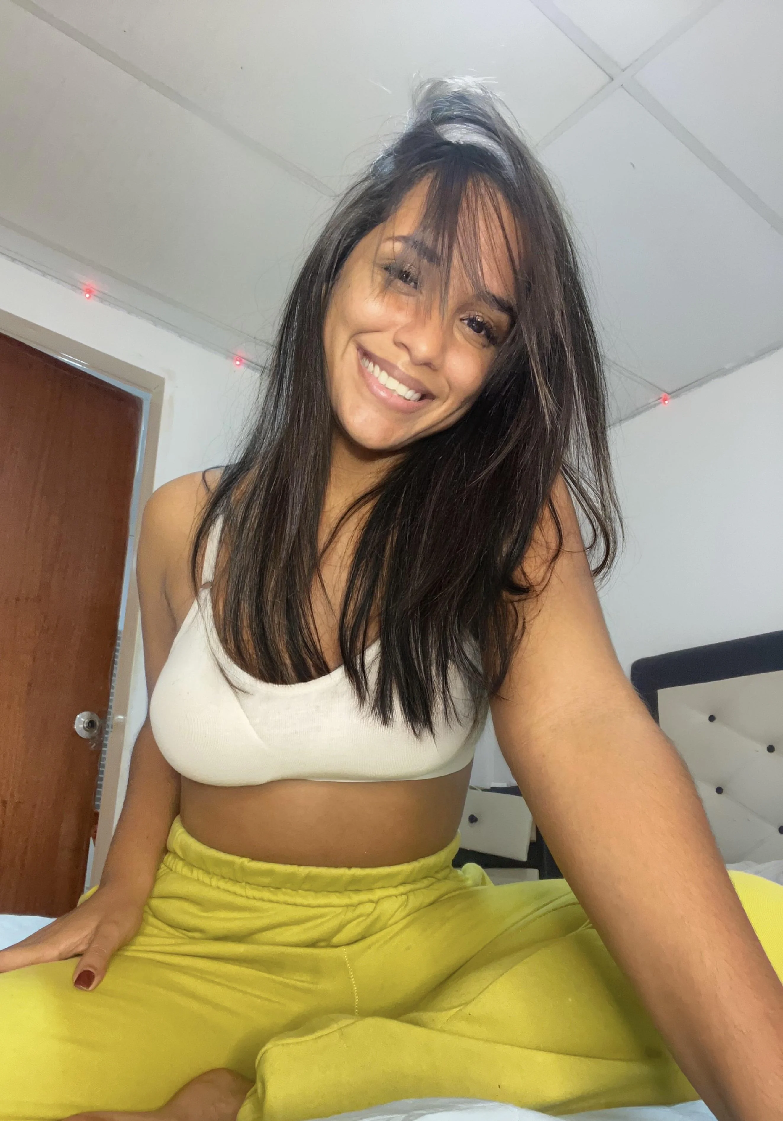 Do I look sexy? F19 picture 1 of 1