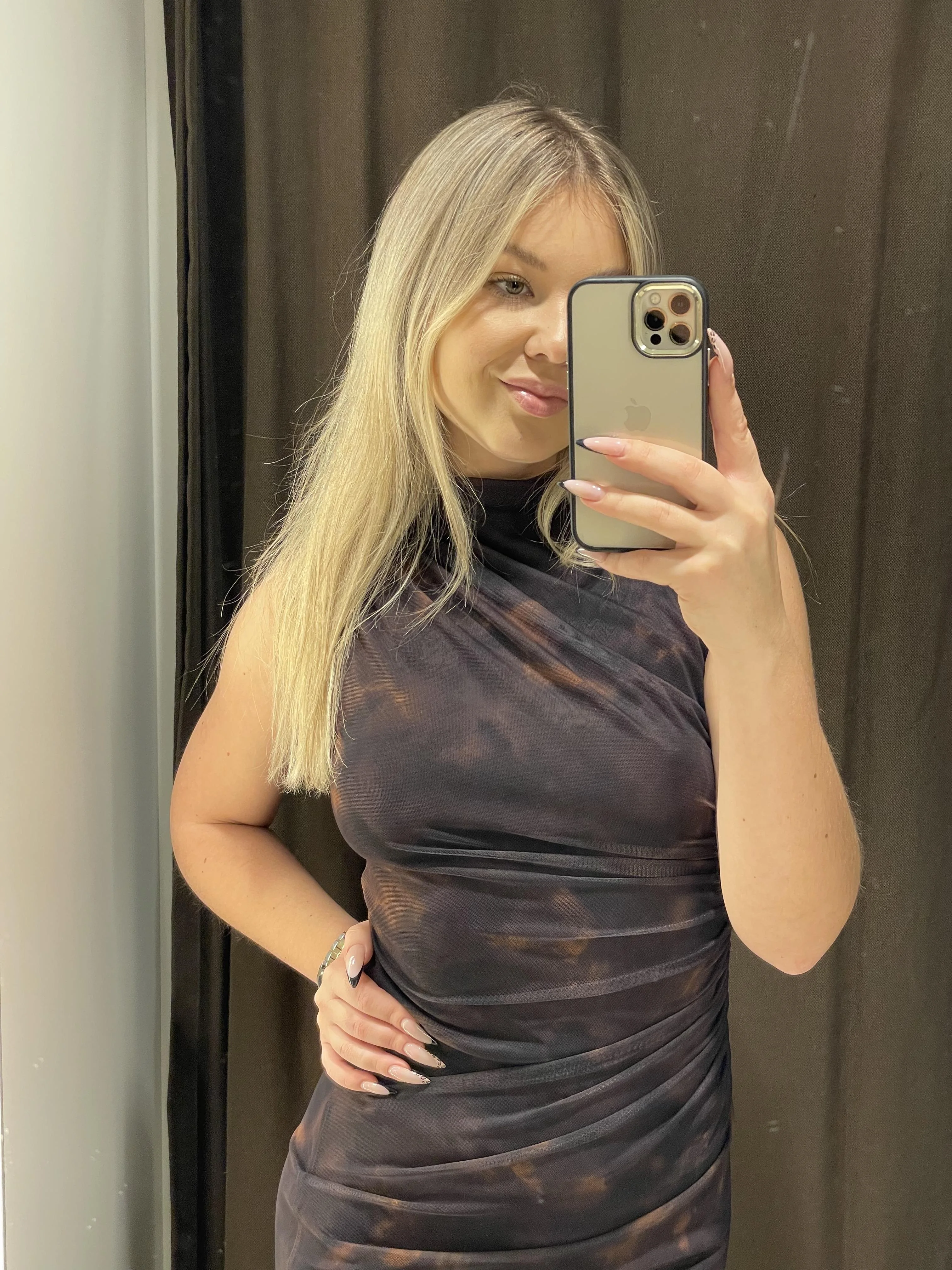 I`m in love with this dress! picture 1 of 1