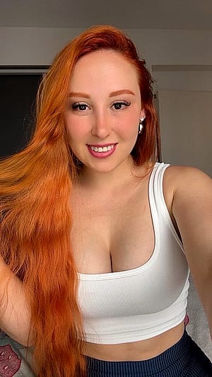 Do I look pretty for you? Be honest pls'