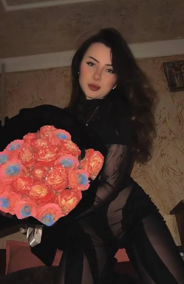 Do you think I’m pretty enough for you? picture 1 of 1