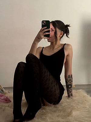 Am I attractive or not? F21'