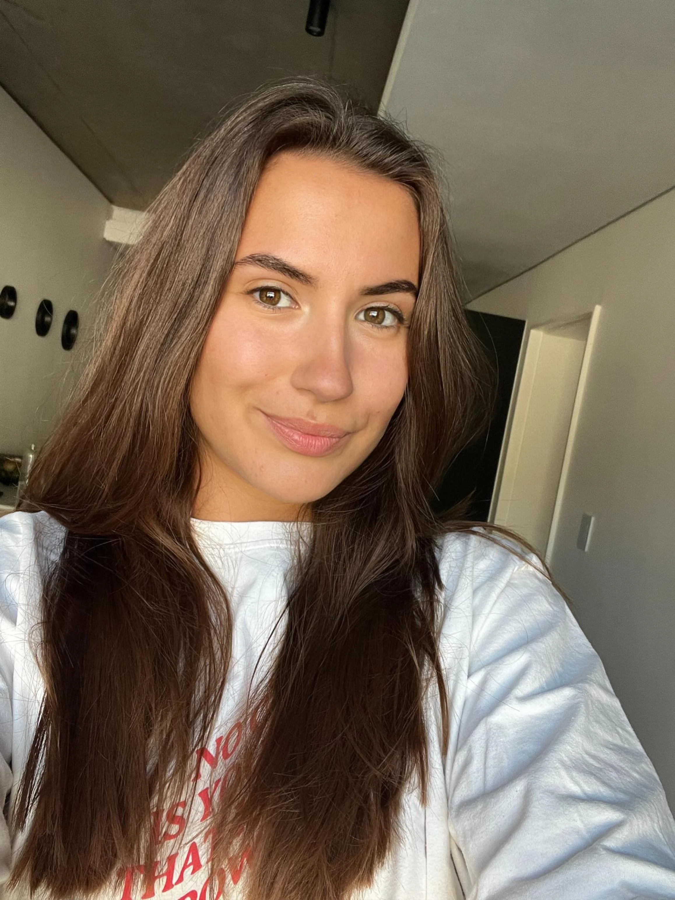Do you find me attractive? picture 1 of 1