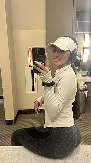 am i hot for a gym girl? 19F'