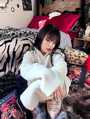 I know that this look is hot for you F19'
