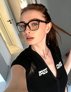 not your average white girl :)'