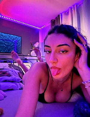 feeling sleepy today, will you join me in bed'