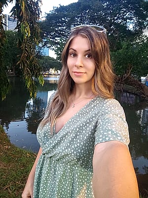 All dolled up for a date in the park'