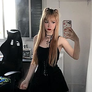 feeling cute with this dress'
