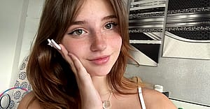 i wonder if i’ll ever feel pretty enough'