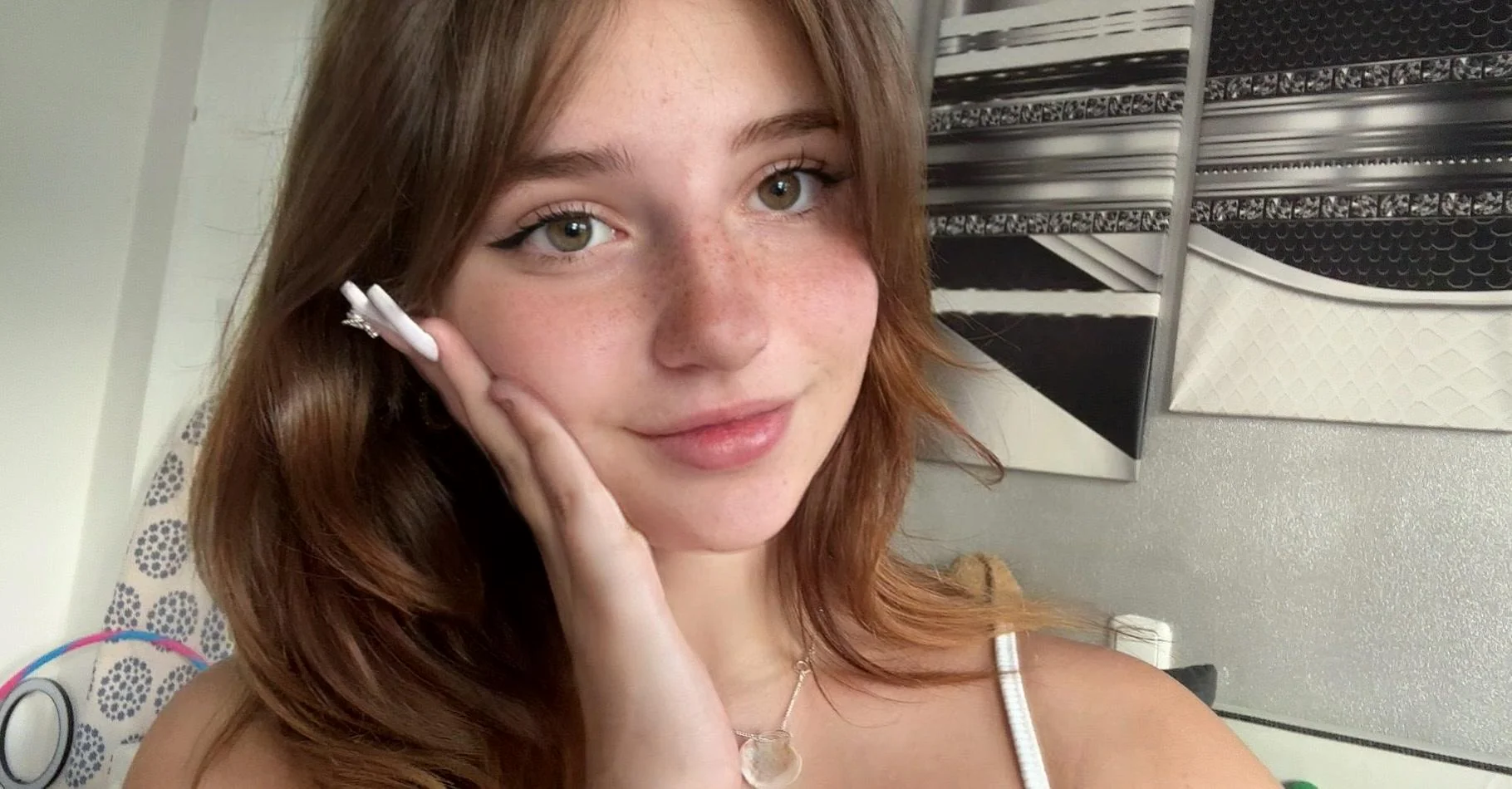 i wonder if i’ll ever feel pretty enough picture 1 of 1