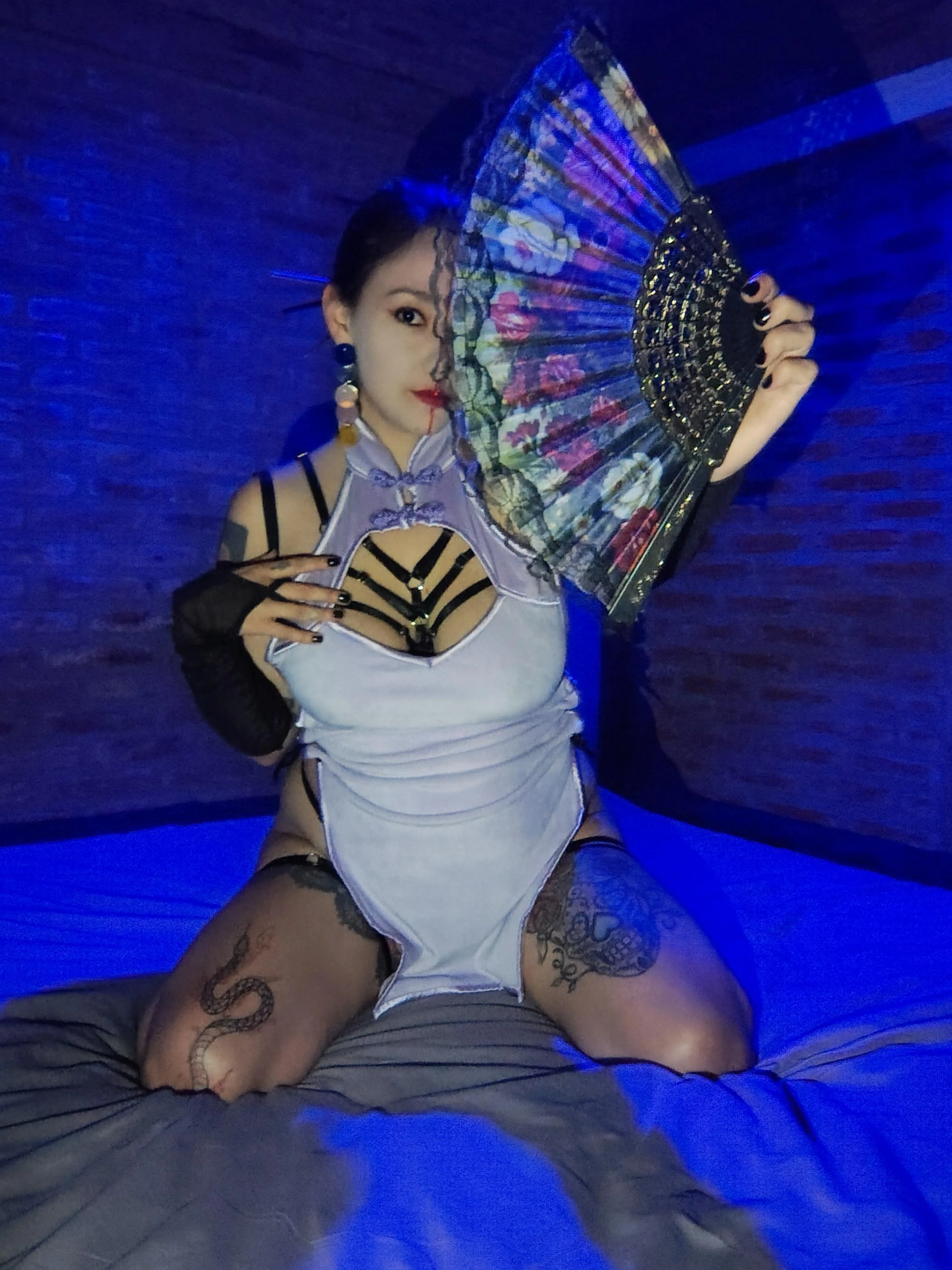 I love to imagine that in another life I was a geisha! picture 1 of 1