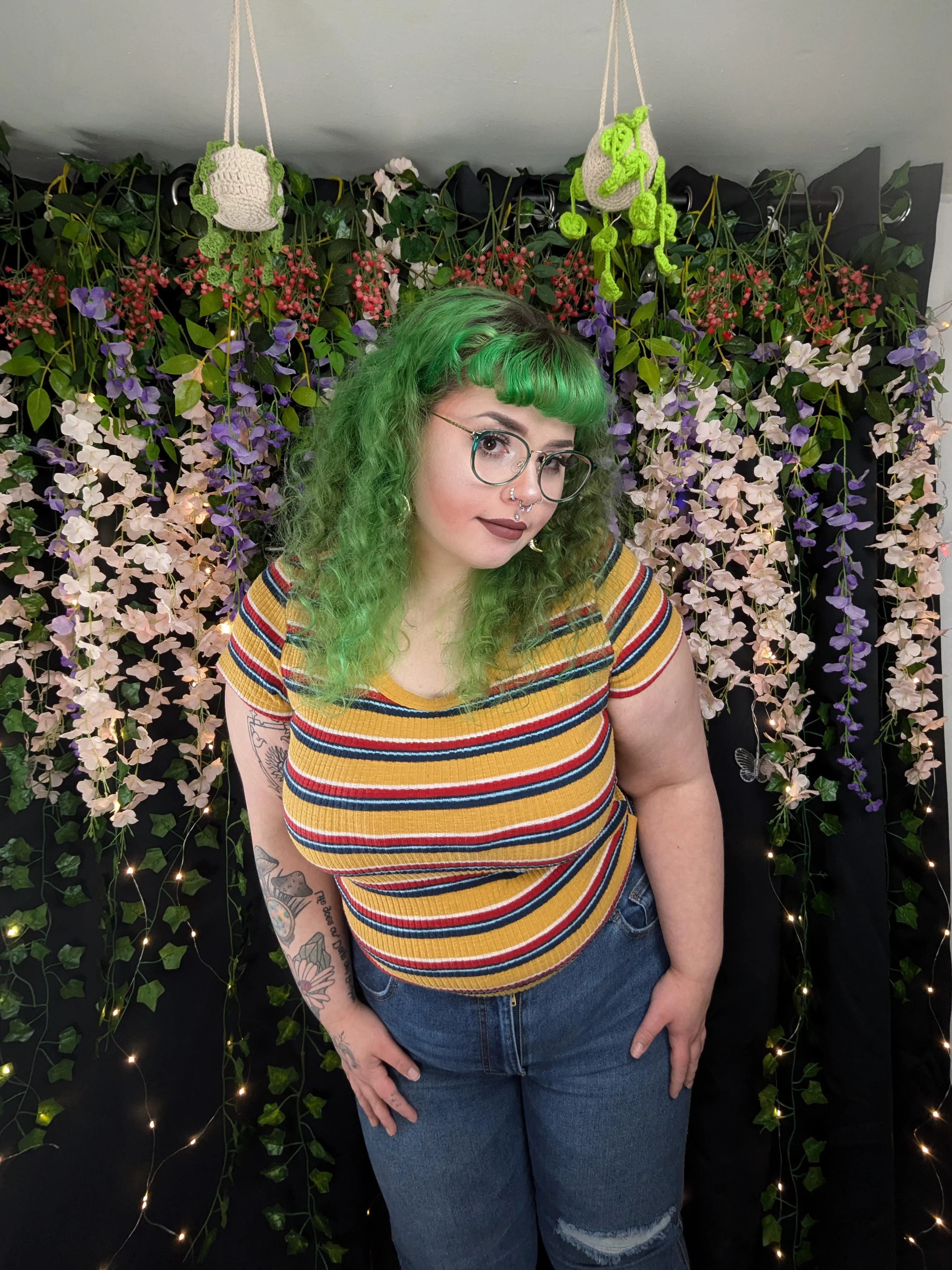 Am I cute for my size picture 1 of 1