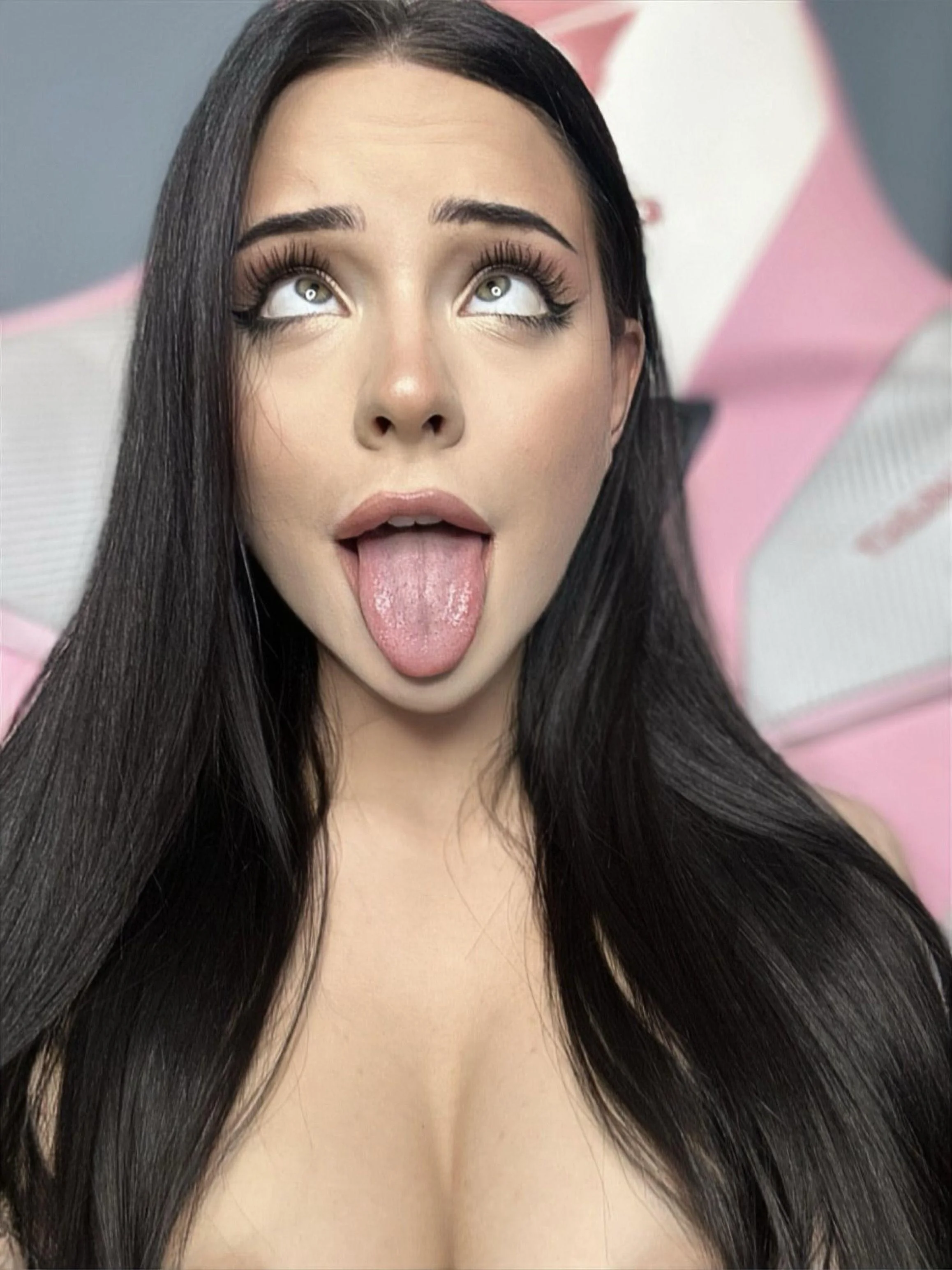 Another ahegao selfie picture 1 of 1