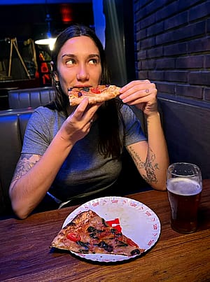Am I still hot while I’m eating?'