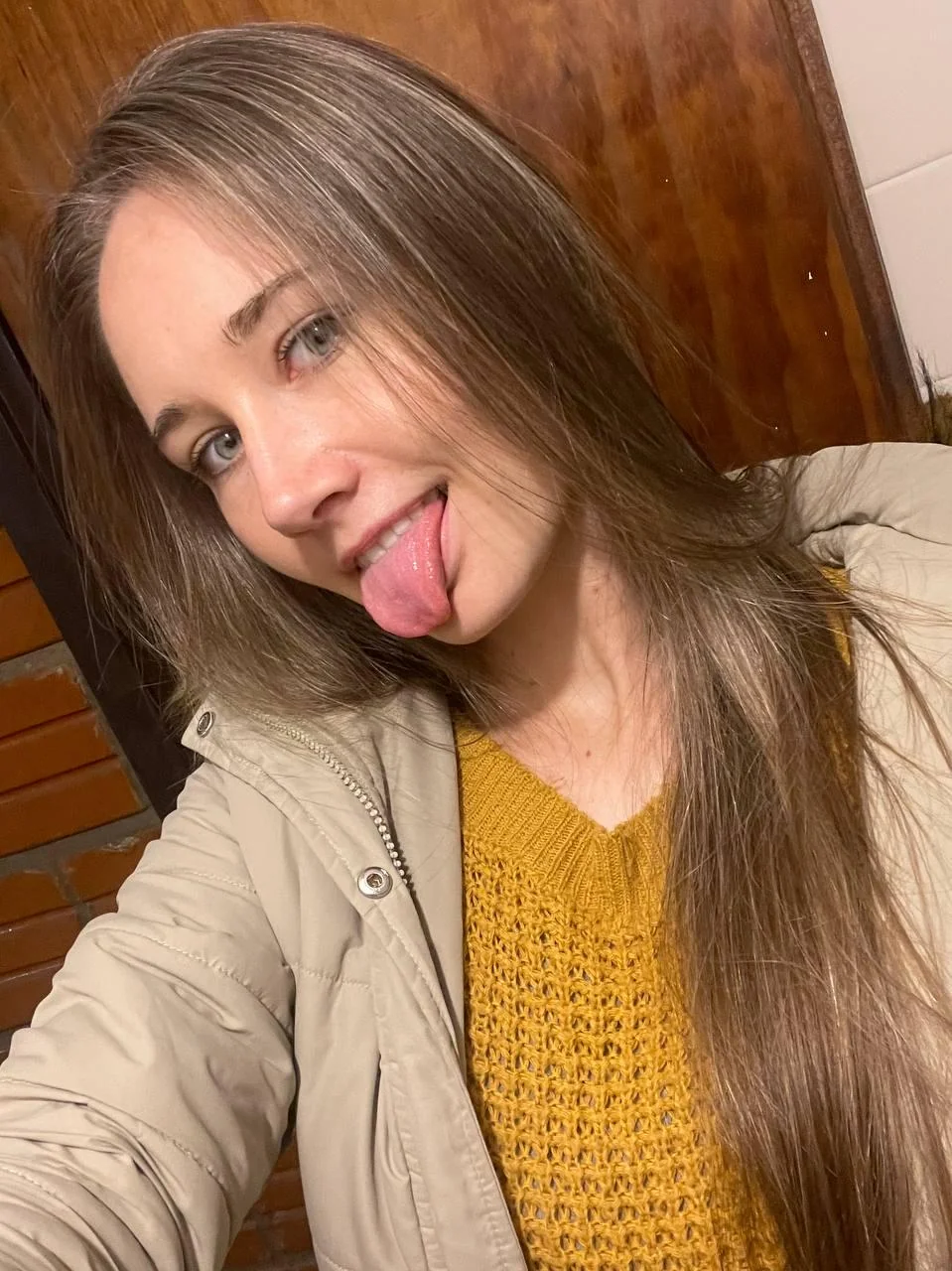 Attracting attention is my specialty picture 1 of 1