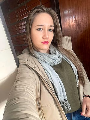 Do I look classy ?'