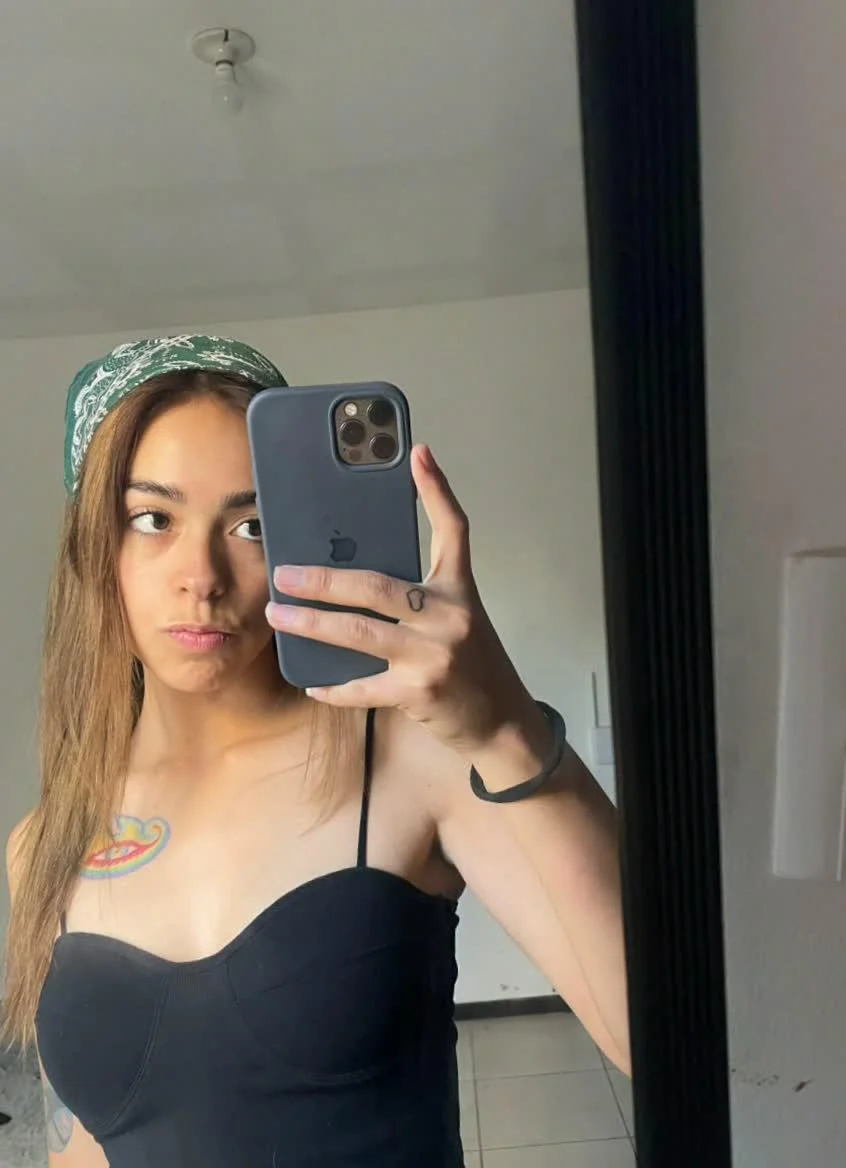 All dressed up and ready to take on the day. picture 1 of 1