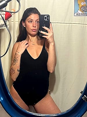 F24 Sun's out, fun's out and so am I'
