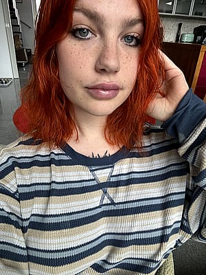 Am I hot or cute?'