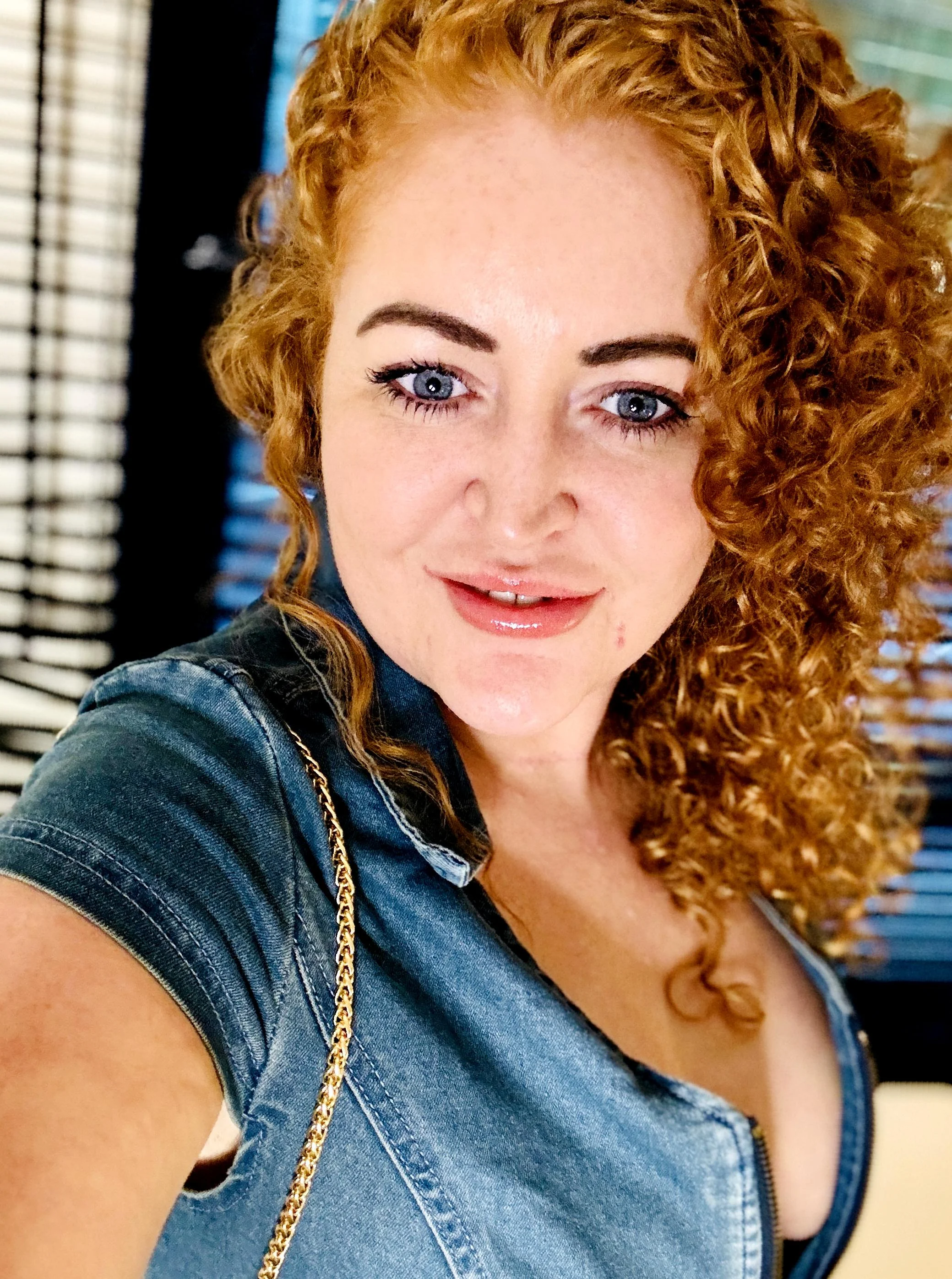 is a redhead your type picture 1 of 1