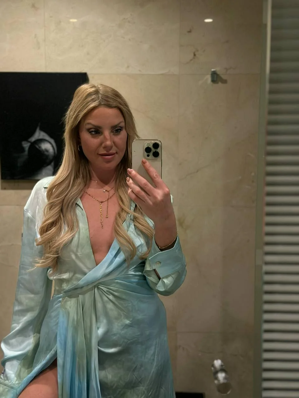 Sexy looking with my new dress picture 1 of 1