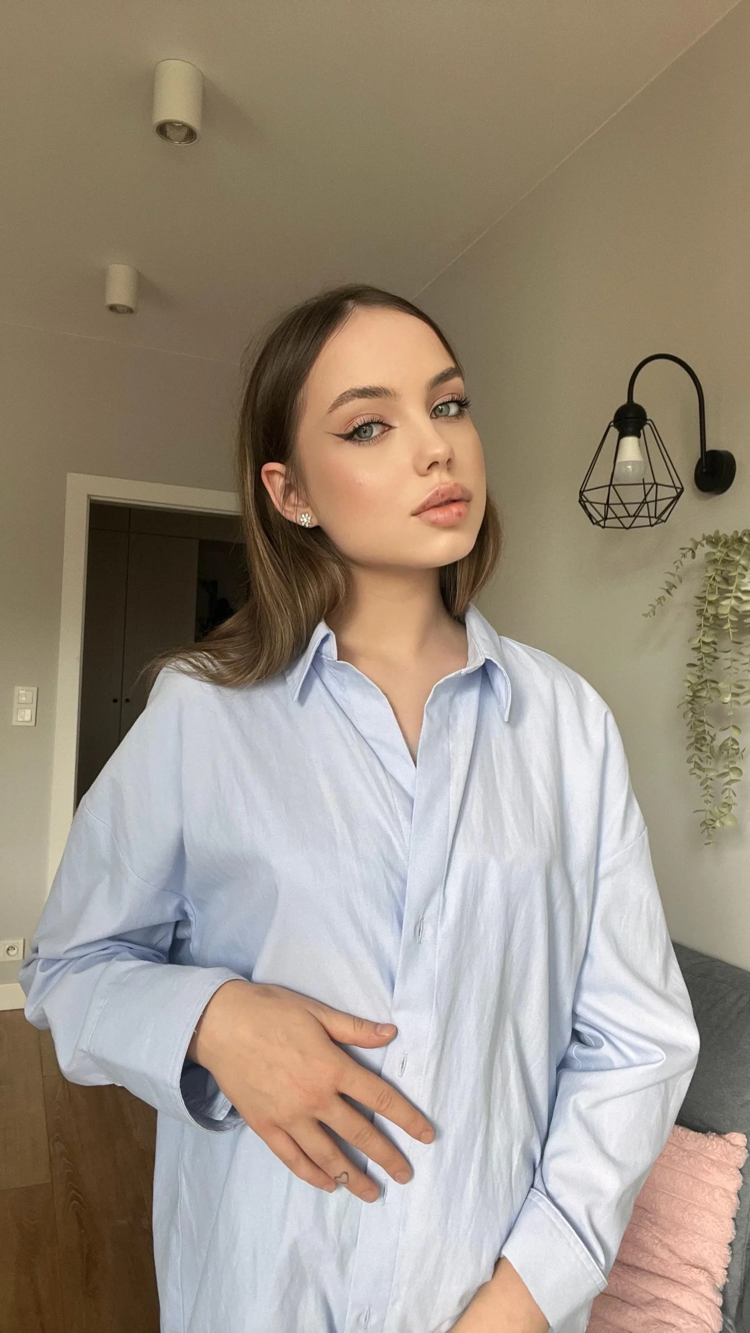 I like to walk around the house in shirts picture 1 of 1