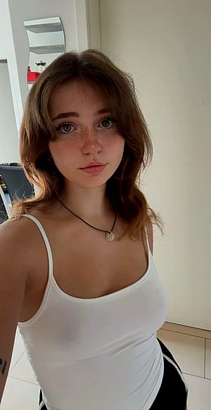 f18 hope i look really hot'