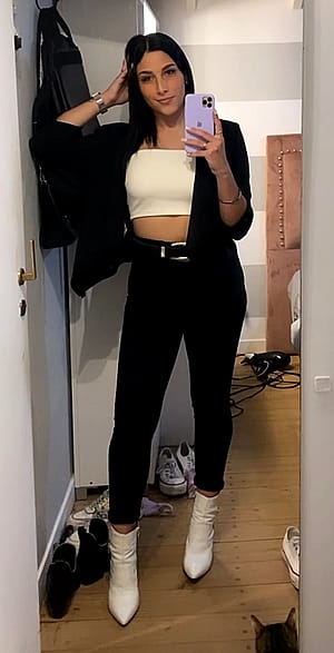 am I looking classy enough wearing this outfit?'