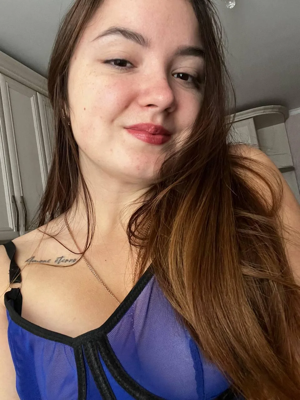 want to talk to someone picture 1 of 1