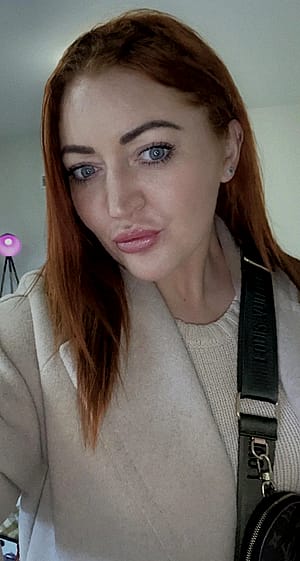 wondering if I look sexy'