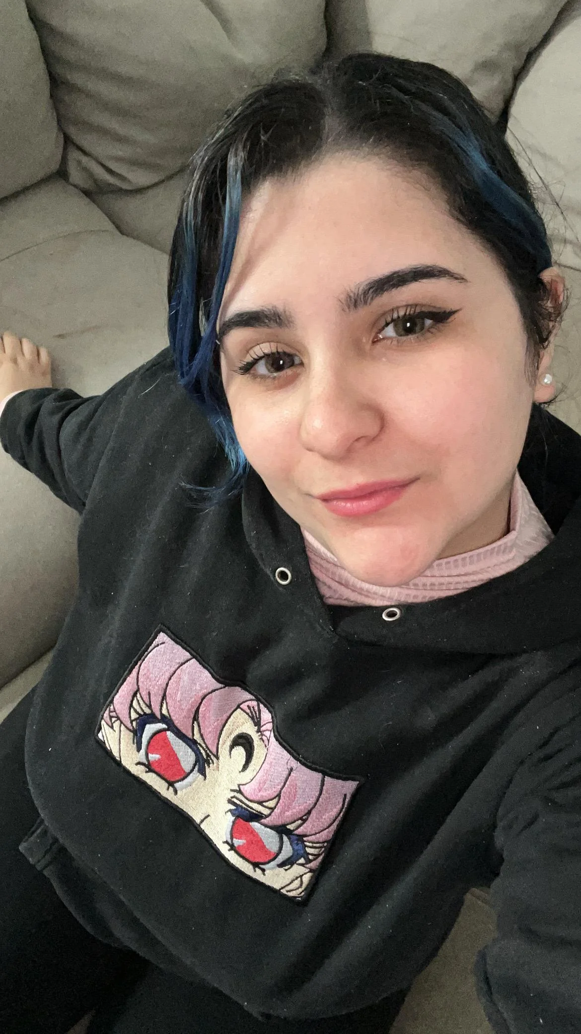 Am I beautiful? picture 1 of 1