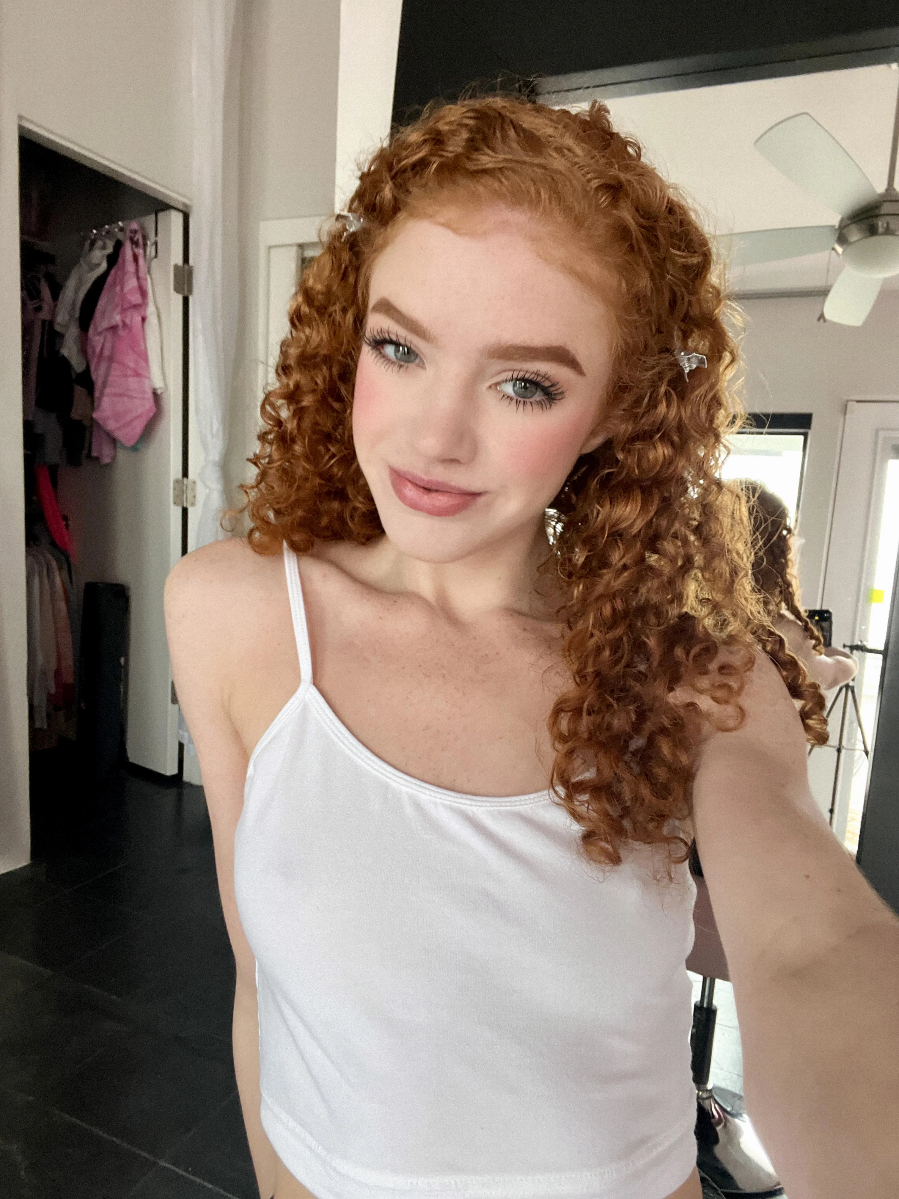 You think I am attractive? f23 picture 1 of 1